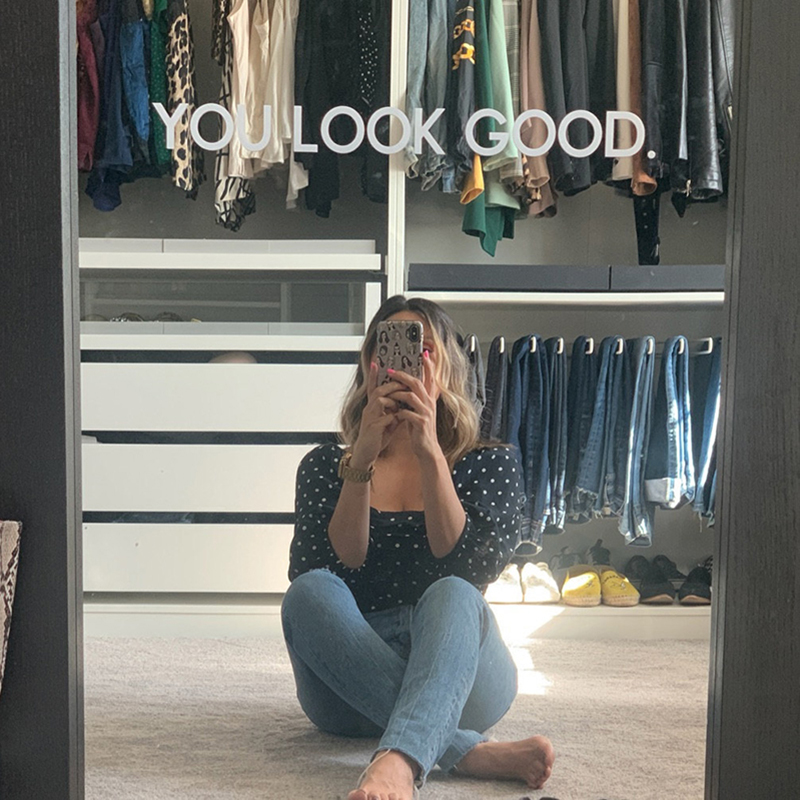 You Look Good Mirror Naklejka  – Home Bathroom Wall Tiles recenzja i cena